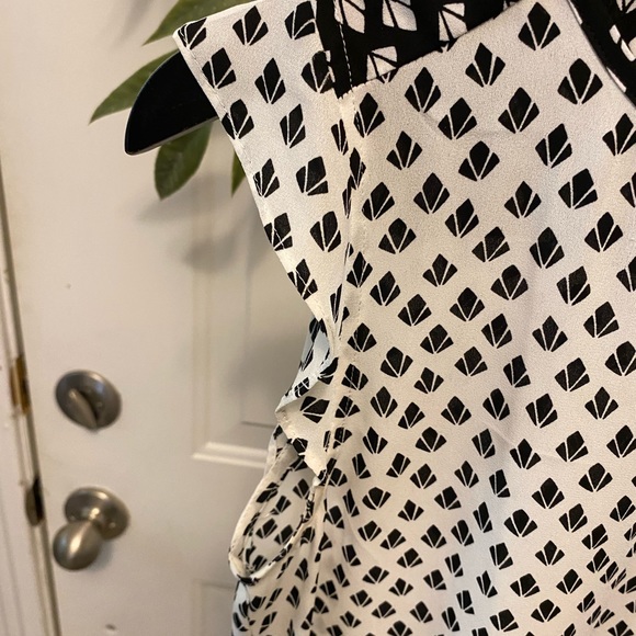 Loft Geometric Print Popover Top SS S - Picture 4 of 8